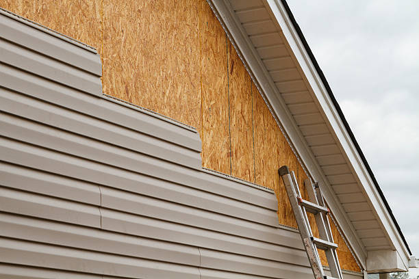 Professional Fiber Cement Siding technician working in Avon, OH